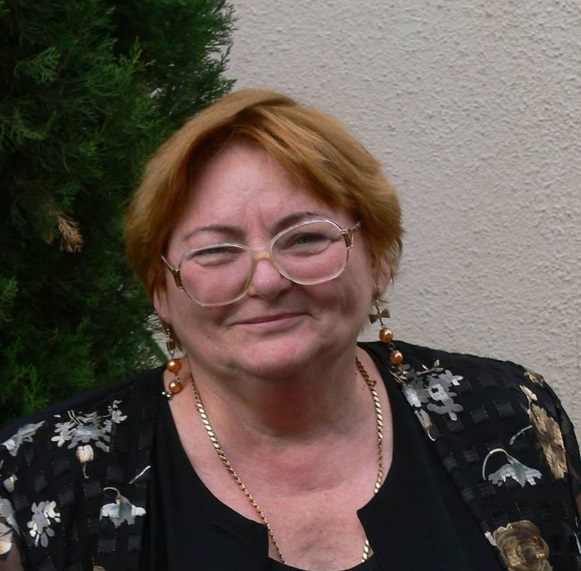 Erdei Eva falra