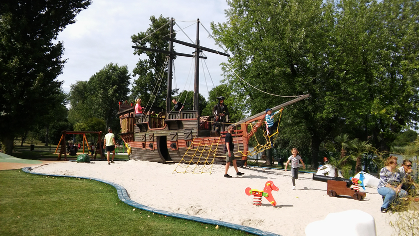 kalozos jatszoter csepel 30
