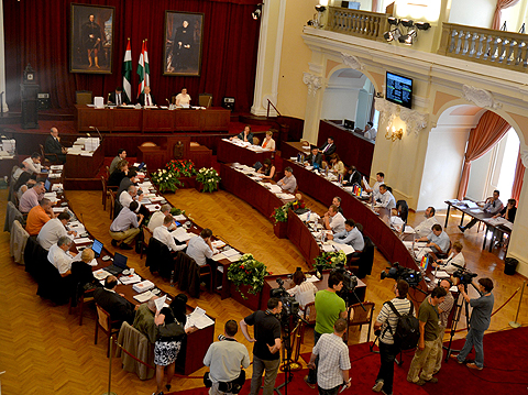 20110622_fovkgy_02_480x359