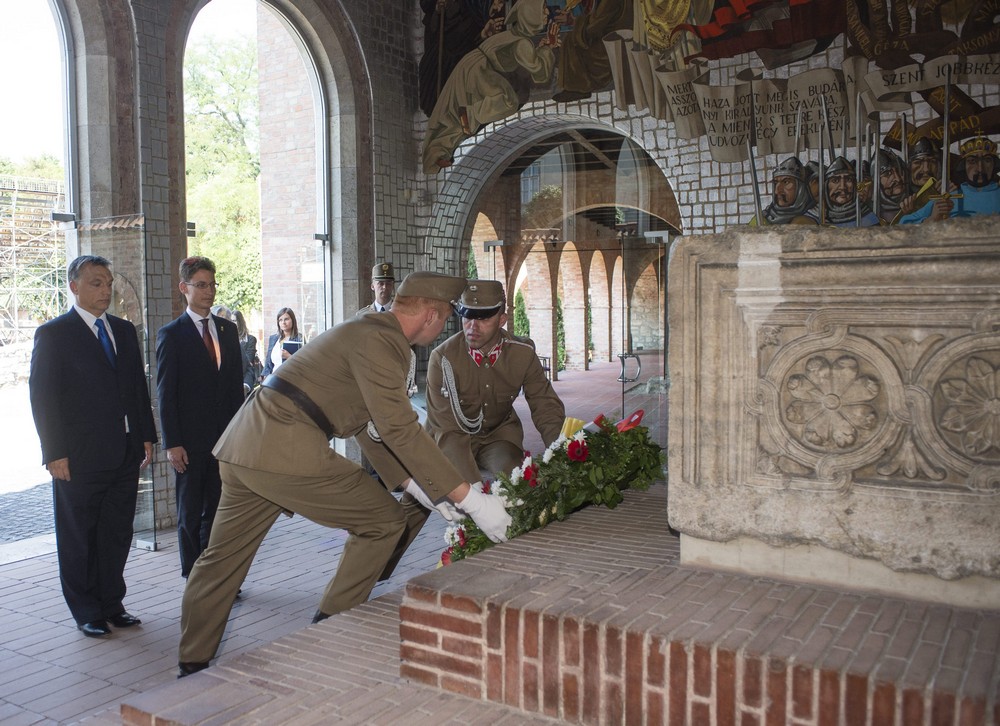orban_fehervar