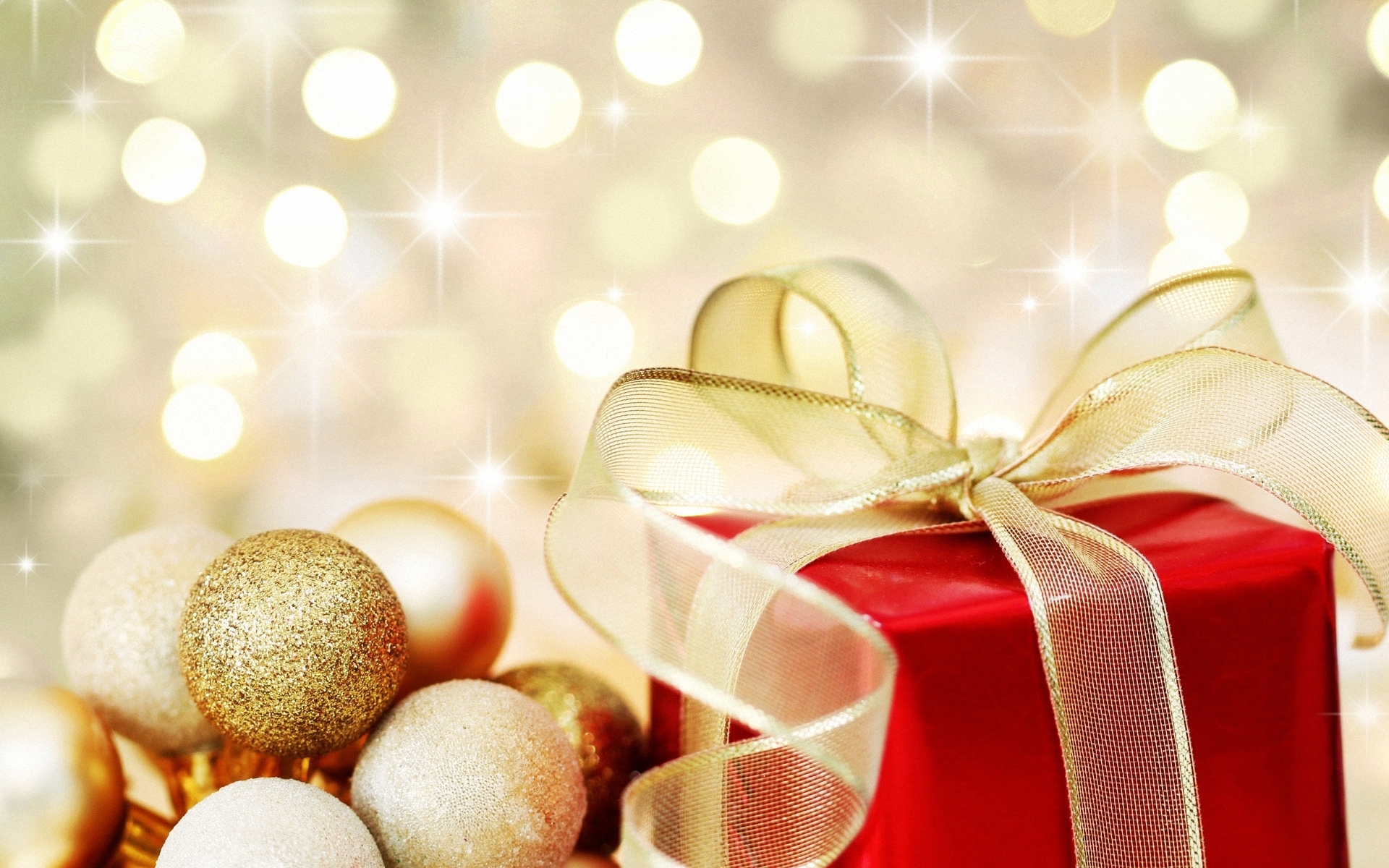Golden-Christmas-ornaments-christmas-22229803-1920-1200