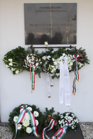 szikrataviro7