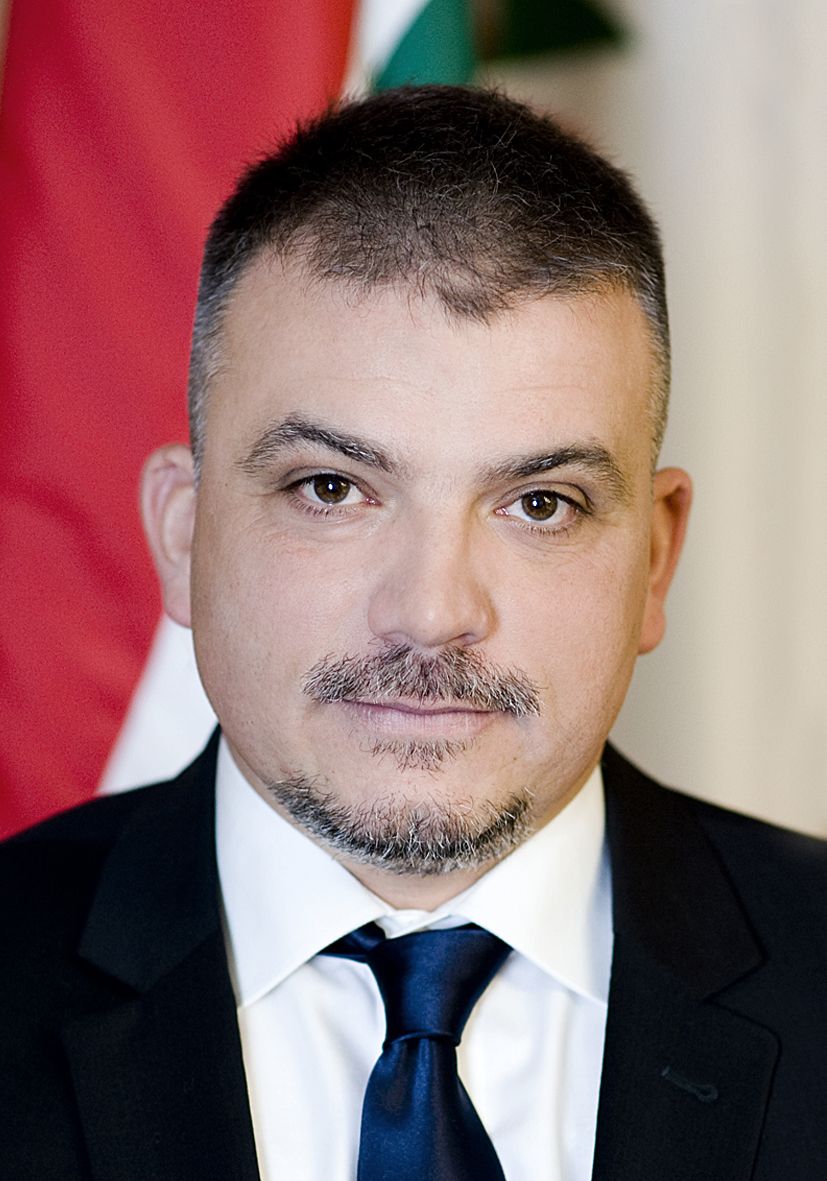 Takcs_Krisztin
