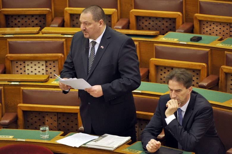 02 fidesz mti 780x519