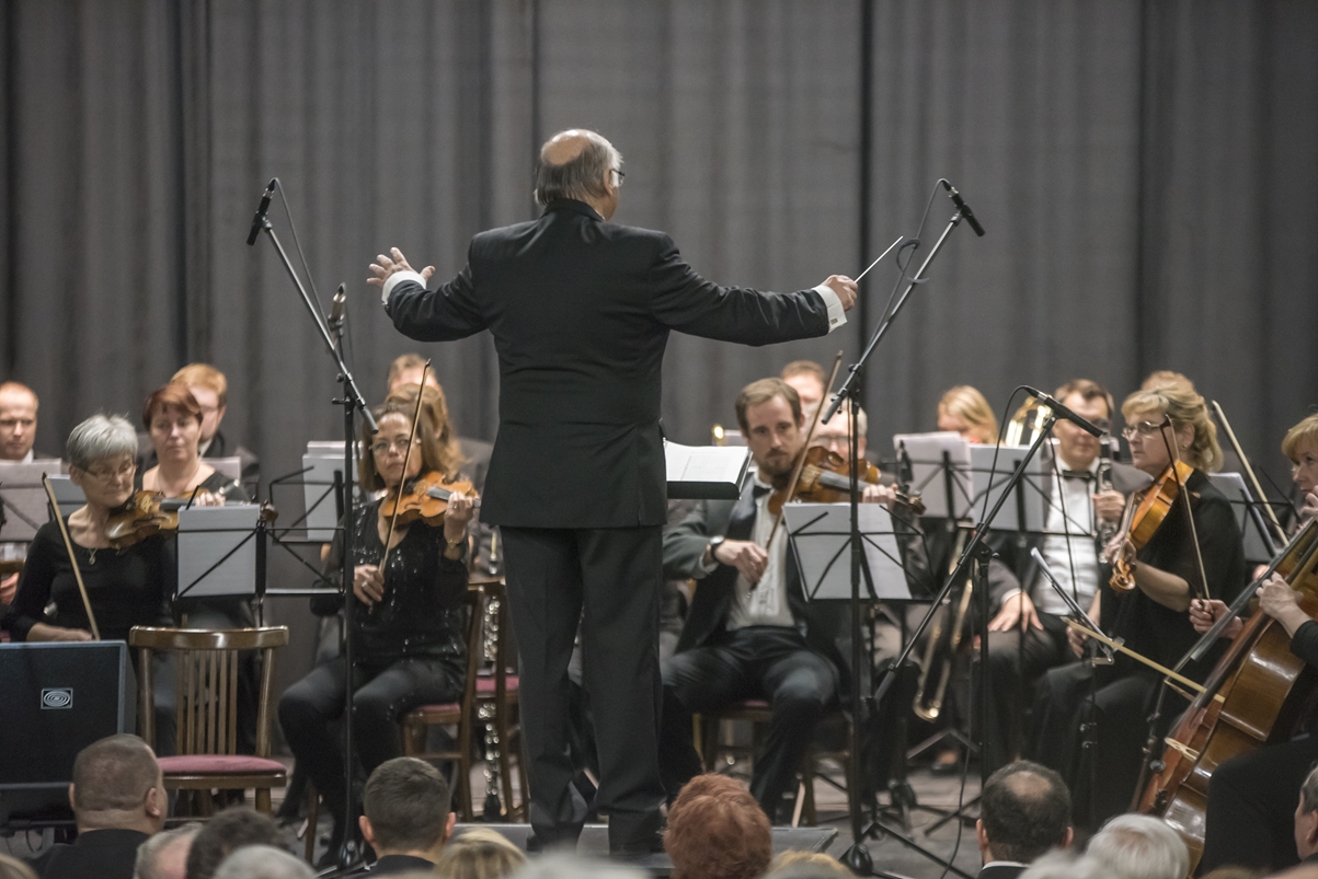 Kiralyerdeikoncert 4
