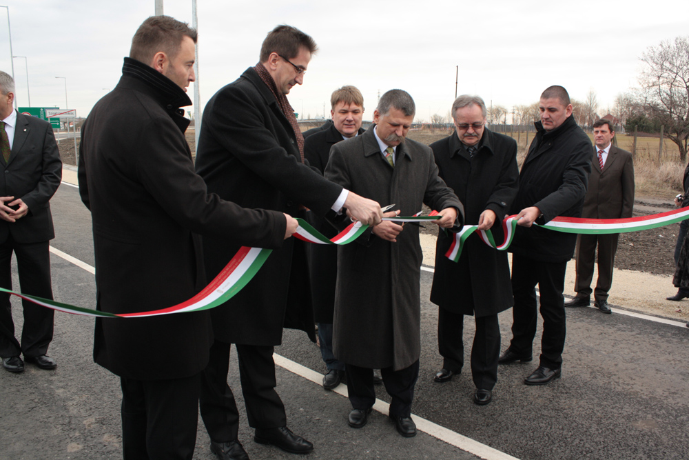 O-gerincut_atvagas_fekvo.jpg_k