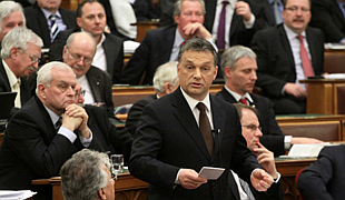 orbanparlament_fill_310x180